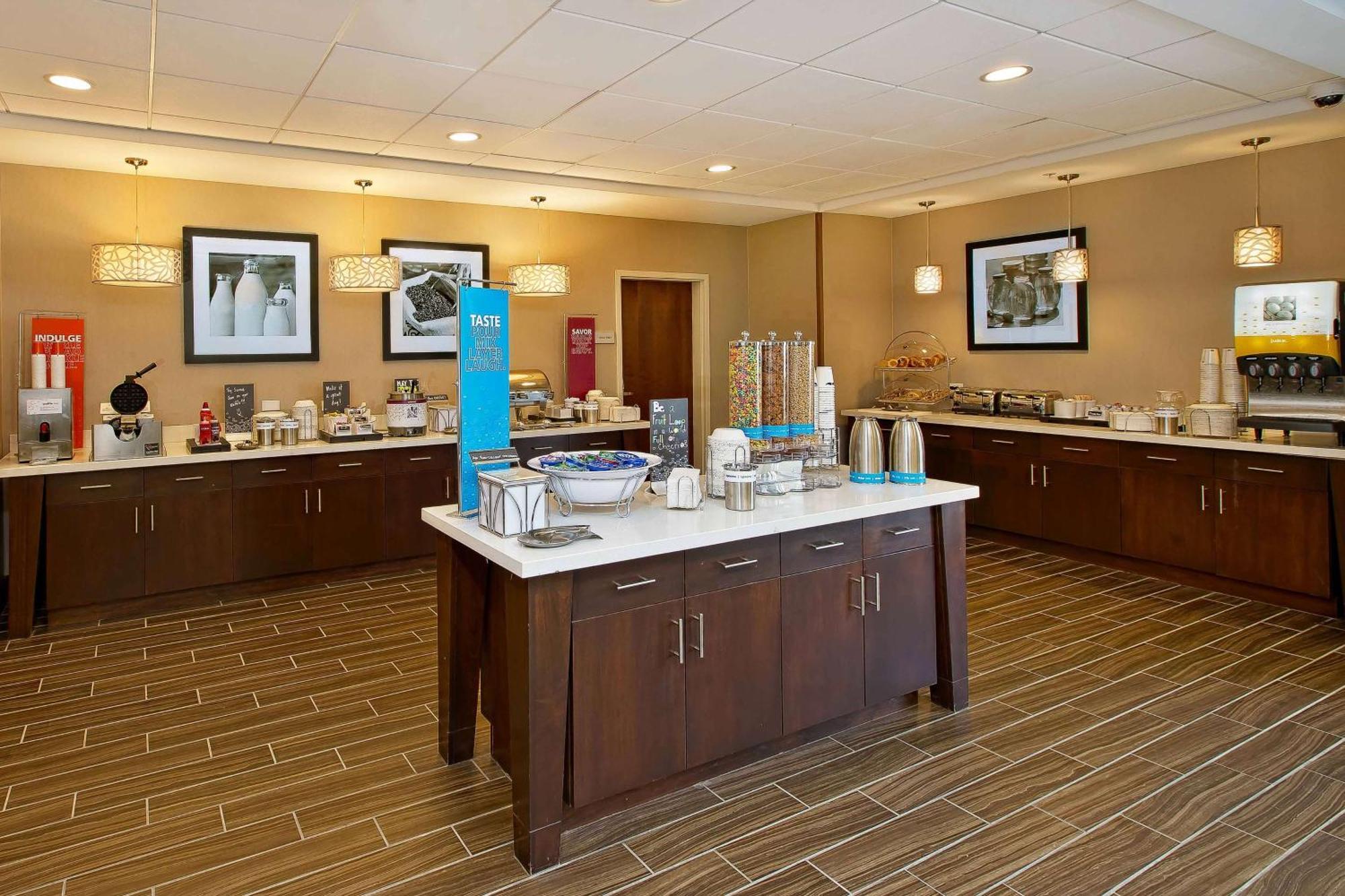 Hampton Inn By Hilton West Bloomfield Novi Farmington Hills Dış mekan fotoğraf